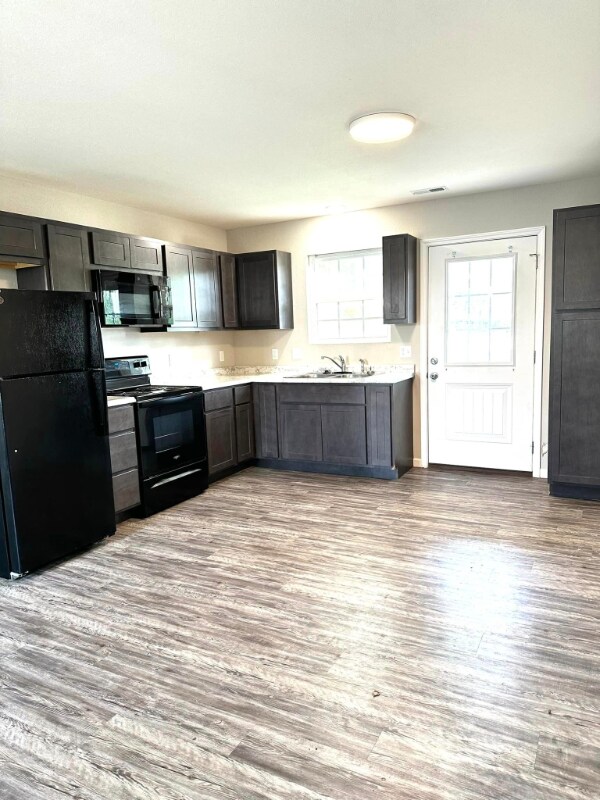 104 Laurel St in Potosi, MO - Building Photo - Building Photo