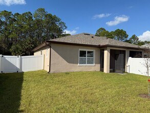 9 Ullemay Ct in Palm Coast, FL - Building Photo - Building Photo