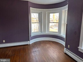 221 S Reading Ave in Boyertown, PA - Building Photo - Building Photo