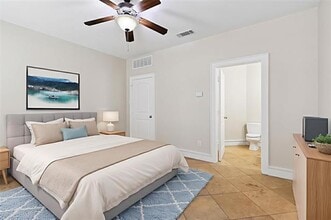 1405 Mccoy St in Dallas, TX - Building Photo - Building Photo