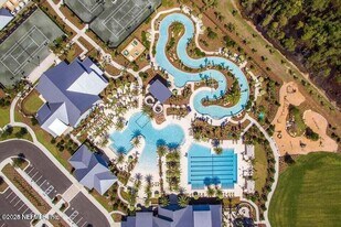 389 Belfort Ct in St. Augustine, FL - Building Photo