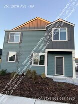 261 SE 28th Ave in Albany, OR - Building Photo