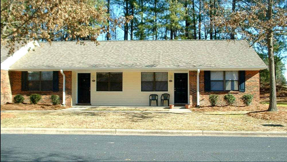 Driftwood in Creedmoor, NC - Foto de edificio