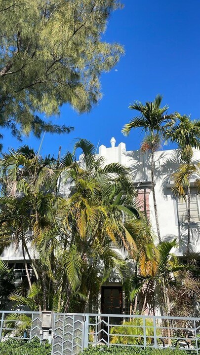 1611 Euclid Ave in Miami Beach, FL - Building Photo