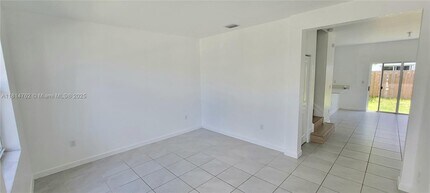 1737 SE 26th Ter in Homestead, FL - Building Photo - Building Photo