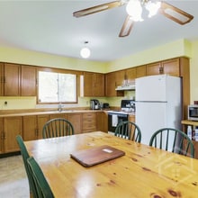 3-Bedroom Bungalow with Spacious Backyard!! in Tillsonburg, ON - Building Photo - Building Photo