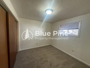 390 W 14th St in Idaho Falls, ID - Building Photo - Building Photo