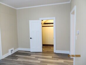 107 W 3rd St in Van Wert, OH - Building Photo - Building Photo