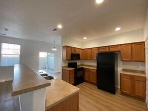 13513 Mimosa Cir in Riverton, UT - Building Photo - Building Photo