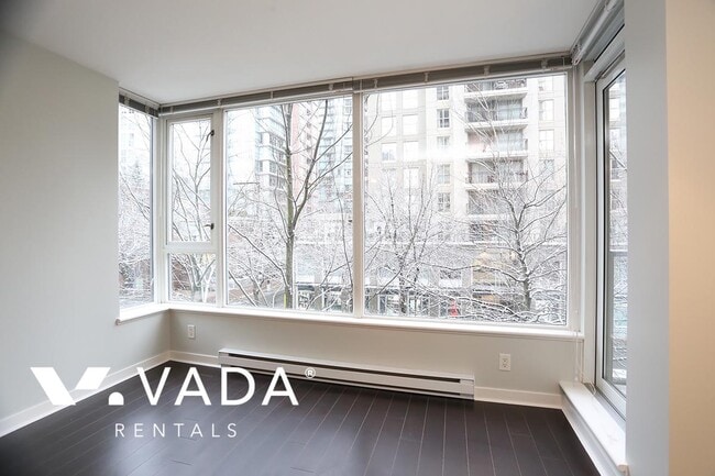 property at 1001 Richards St
