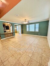 1331 Tweed Willow in San Antonio, TX - Building Photo - Building Photo