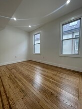 588 Garfield Ave, Unit 3 in Jersey City, NJ - Building Photo - Building Photo