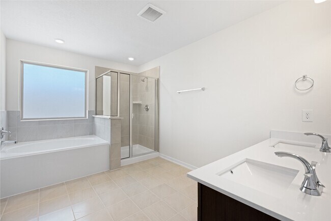 property at 22867 Mahogany Hills Ln