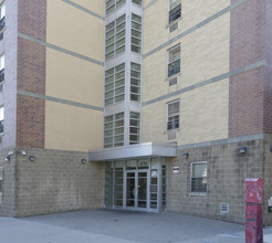 Freeman Gardens in Bronx, NY - Building Photo - Building Photo