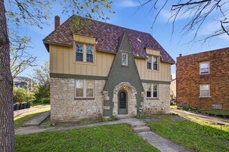 25 W Tulane Rd in Columbus, OH - Foto de edificio - Building Photo