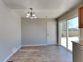 1365 S Zeno Way in Aurora, CO - Building Photo - Building Photo