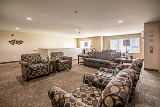 Overlook Ridge in Bismarck, ND - Foto de edificio - Building Photo