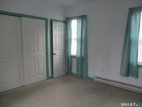 76 Dog Hill Rd in Killingly, CT - Building Photo - Building Photo