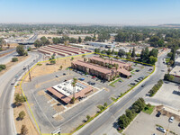 Rio Mirada Villas in Bakersfield, CA - Foto de edificio - Building Photo