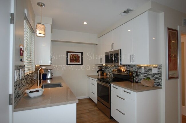 4600 N 68th St-Unit -342 in Scottsdale, AZ - Building Photo - Building Photo