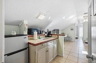 305 N 6th St in Flagler Beach, FL - Building Photo - Building Photo