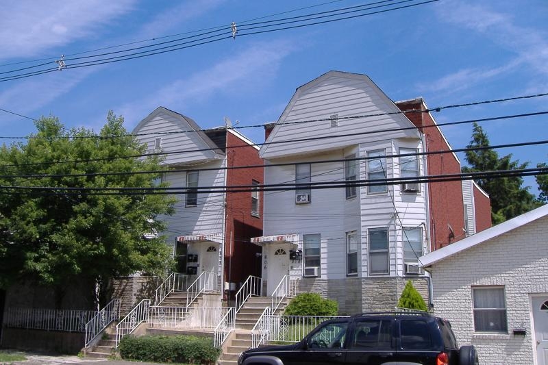 604-606 Elm St in Kearny, NJ - Foto de edificio