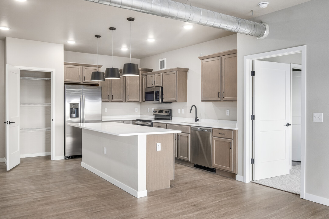 Welcome to Farmstead Townhomes in Billings, MT - Building Photo