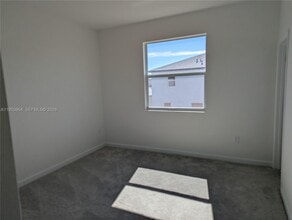 338 SW 338th St in Homestead, FL - Building Photo - Building Photo