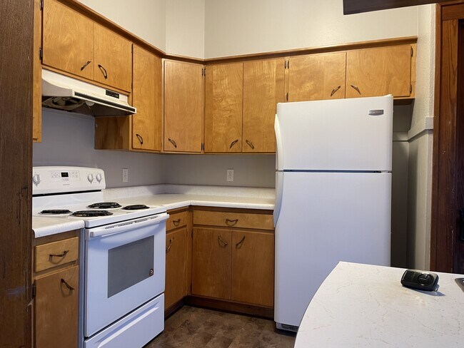 205 Myrtle St in Creston, IA - Building Photo - Building Photo