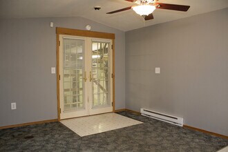 4239 SE 141st Ave in Portland, OR - Building Photo - Building Photo