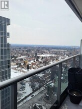 5791 Yonge St in Toronto, ON - Building Photo - Building Photo