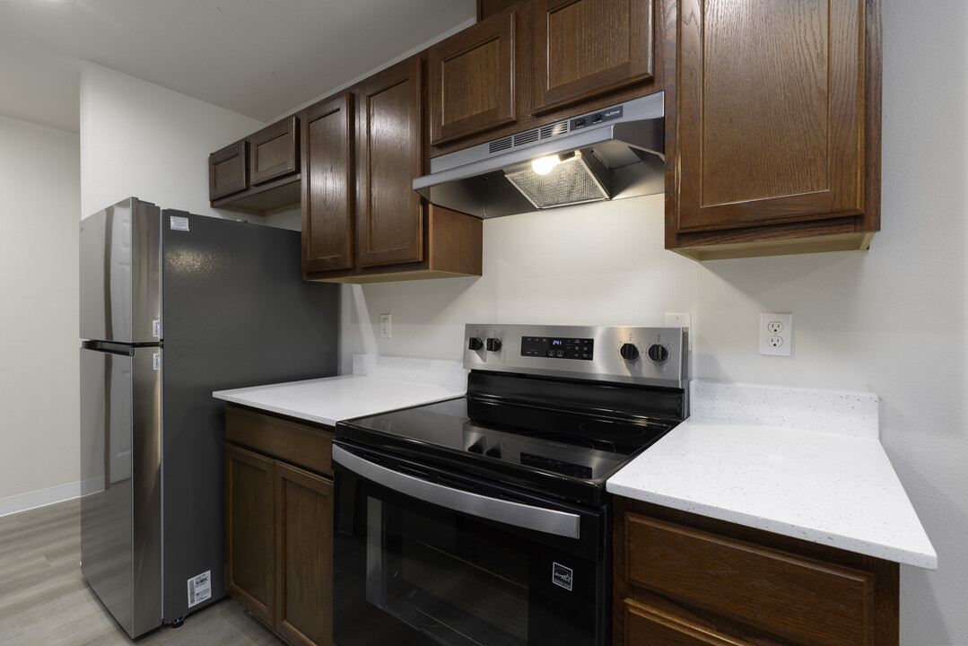 Brandon Place Apartments in Maple Valley, WA - Building Photo