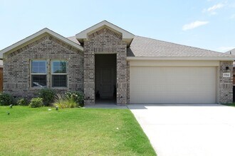 7704 Yellow Jacket Rd in Odessa, TX - Building Photo - Building Photo