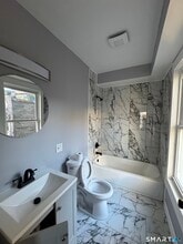 231 Davenport Ave in New Haven, CT - Building Photo - Building Photo