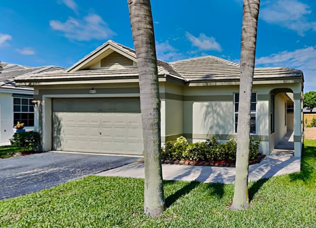 property at 3675 Arborwood Rd