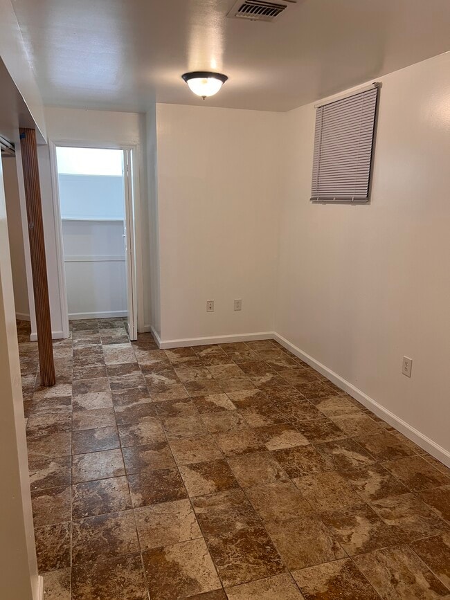 163 Fair St, Unit B1 in Paterson, NJ - Building Photo - Building Photo