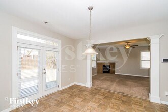 7302 Basalt Dr in Union City, GA - Building Photo - Building Photo