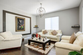 2589 Chateau Clermont St in Henderson, NV - Building Photo - Building Photo