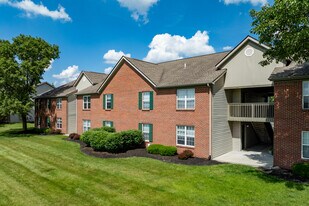 Greensview Apartments in Powell, OH - Building Photo