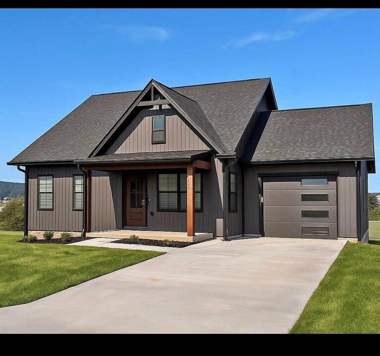 1113 Dahl Rd in Somerset, KY - Building Photo