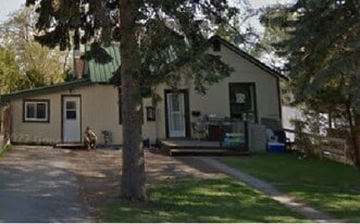 75 McDonald St in Barrie, ON - Building Photo