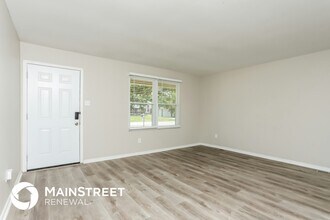 910 Silverstone Dr in St. Charles, MO - Building Photo - Building Photo