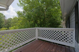 1304 Natchez Trace in Atlanta, GA - Building Photo - Building Photo