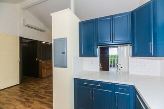 94-1086-1086 Lumihoahu St in Kapolei, HI - Foto de edificio - Building Photo