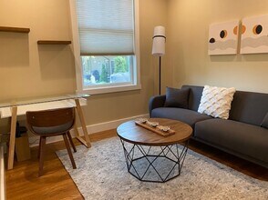 406 North St in Healdsburg, CA - Building Photo - Building Photo