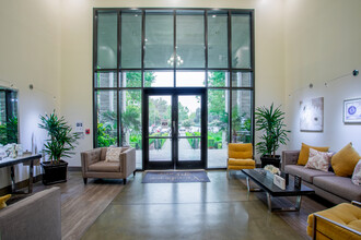 Vendome Place in San Jose, CA - Building Photo - Lobby