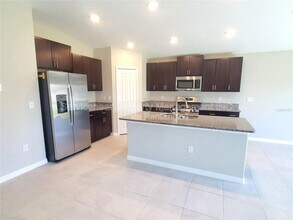 10344 Alder Green Dr in Riverview, FL - Building Photo - Building Photo