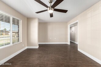 7613 W Devonshire Ave in Phoenix, AZ - Building Photo - Building Photo