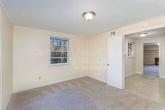 5852 Lowell Ave in Alexandria, VA - Building Photo - Building Photo