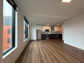 101 Brighton Ave, Unit 1 in Boston, MA - Building Photo - Building Photo